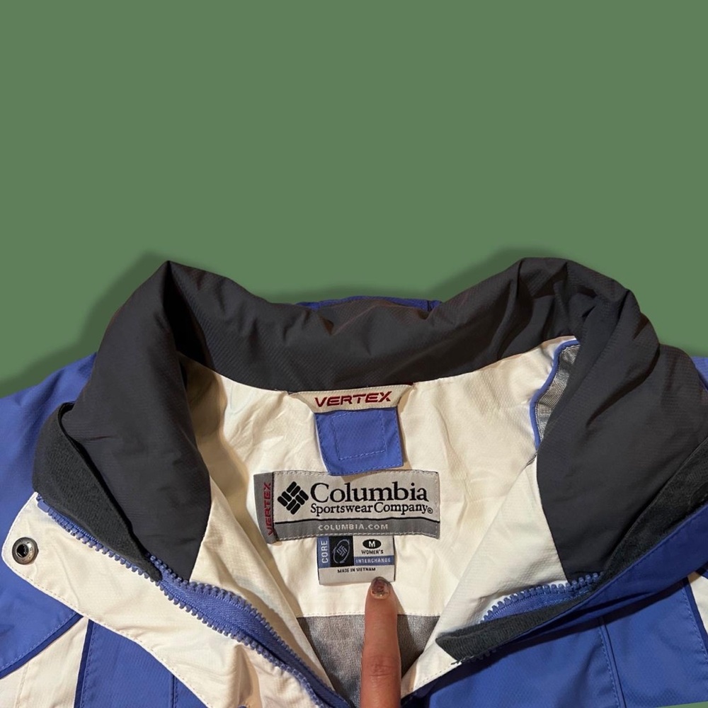 Columbia winter coat (size m) - Picture 2 of 4